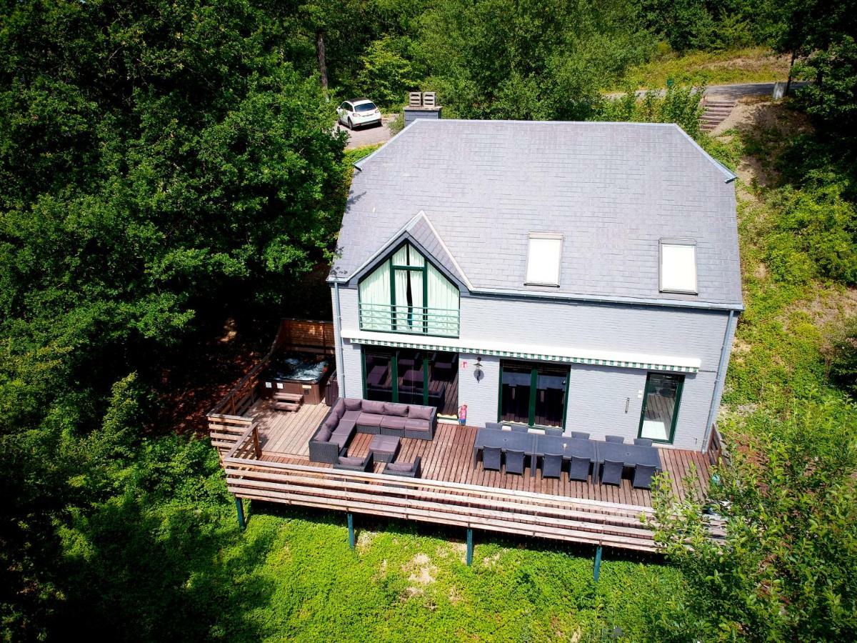 Villa Dakota - Jacuzzi, Zwembad, Playstation Дюрбюи Экстерьер фото